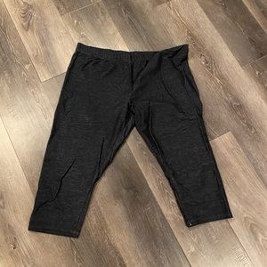 No Boundaries Jeggings Capris XXL